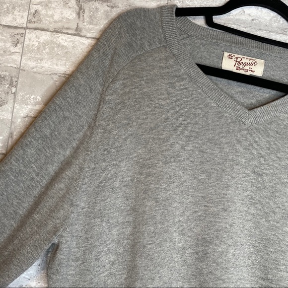 SOLD The Orginal Penguin Brand V-Neck Sweater XL - Picture 6 of 8